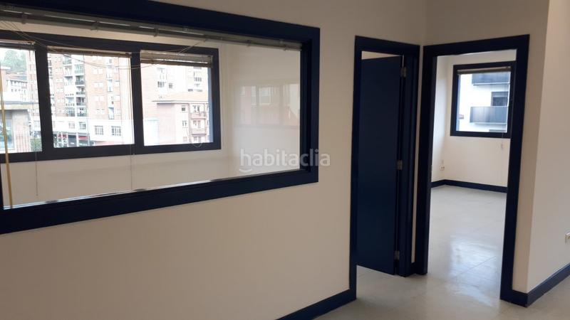 Foto 6c0ba602-ddba-4c97-8290-7dd56f1e86d1. Ufficio con parcheggio in Bolueta Bilbao