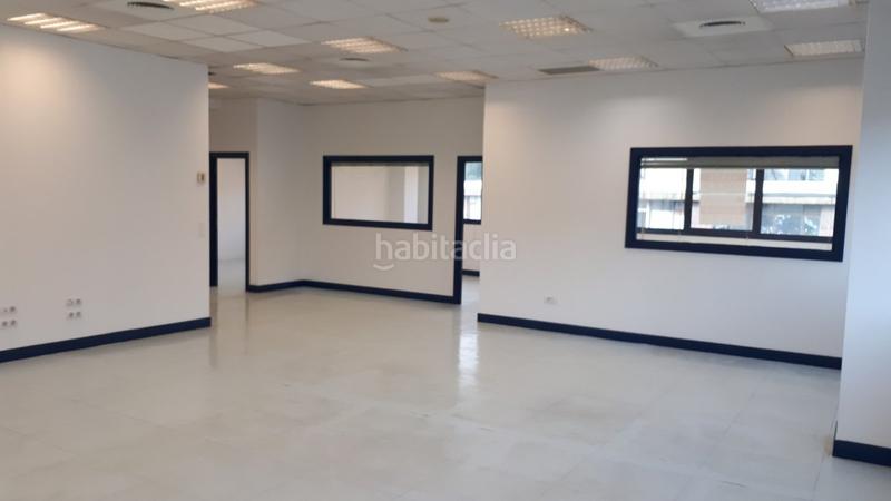 Foto efb2add4-0385-4c94-8ffe-a60b641dc938. Ufficio con parcheggio in Bolueta Bilbao