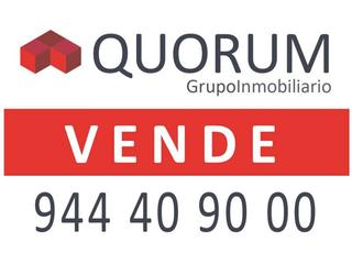 Parking coche en Urbi. Se vende garaje para coche grande en urbi