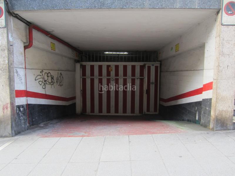 Foto 3b34d724-1de9-4dc8-9ec3-b5a41e73dda8. Autoparkplatz in Centro-Ariz-Uribarri Basauri