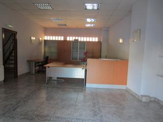 Lloguer Local Comercial a Centro-Ariz-Uribarri. Local comercial buen estado en zona ariz