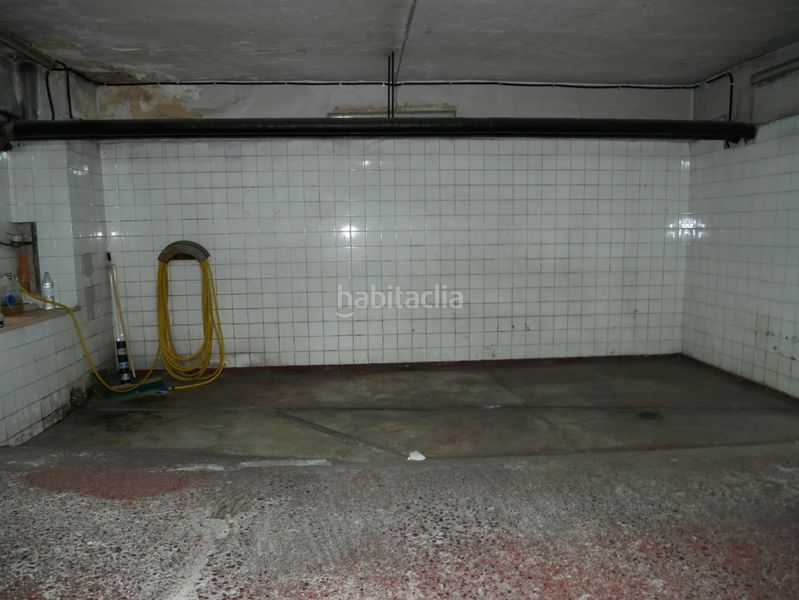 Foto 13be1a91-3b6a-4eba-9b52-82b3c232bd4c. Aparcament cotxe a Kalero-Basozelai Basauri
