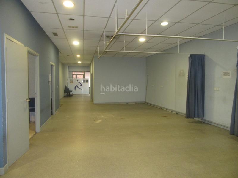 Foto 36879189-1fcf-4fa8-ba73-391352a709c4. Affitto locale commerciale in Centro-Ariz-Uribarri Basauri