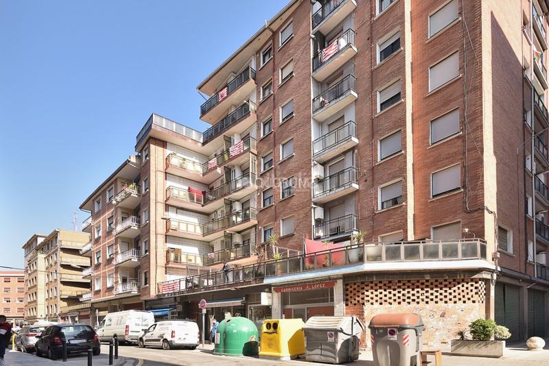 Foto 5227dd86-12ce-4d5a-a519-4cbb994c0a87. Alquiler local comercial excelente local comercial en el centro en Basauri