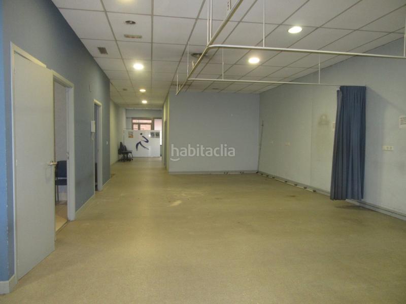 Foto 88ecf253-cc8a-40b2-8918-871505c579e6. Alquiler local comercial excelente local comercial en el centro en Basauri