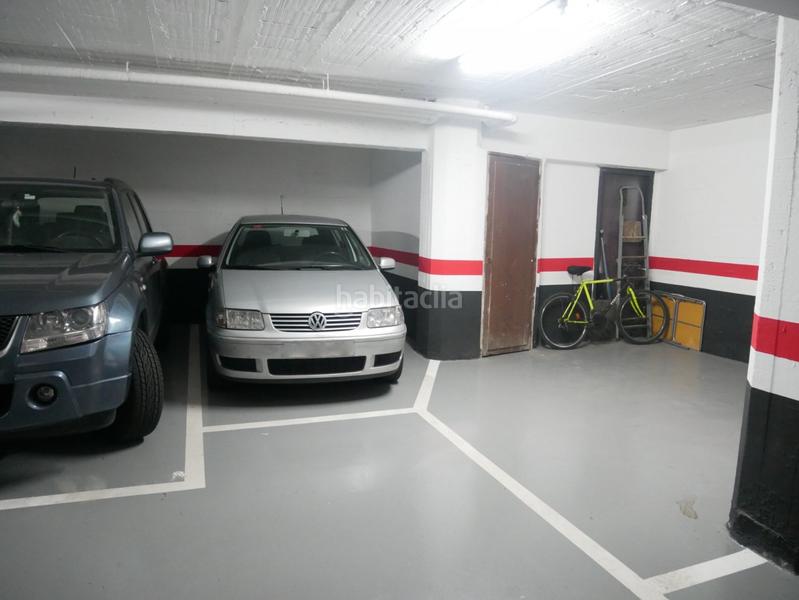 Foto 05134efb-7d19-4b27-ad64-978d2da38f46. Aparcament cotxe a Centro-Ariz-Uribarri Basauri