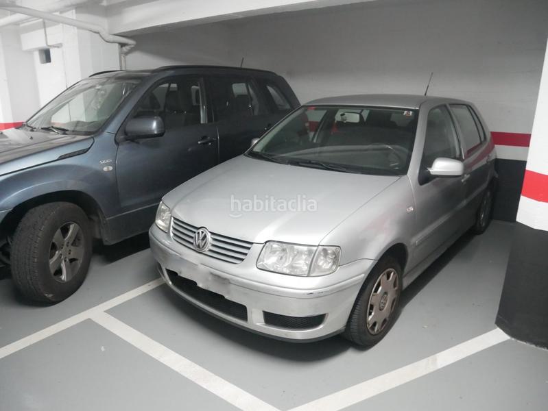 Foto a32860ec-5937-4871-acbb-4288e36b5685. Aparcament cotxe a Centro-Ariz-Uribarri Basauri