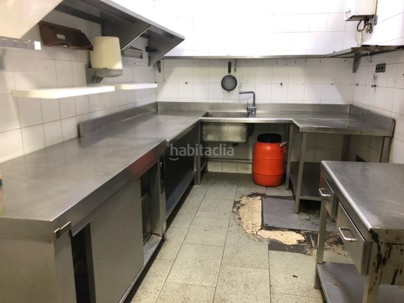 Foto 63228d8a-c04d-4983-820e-5479d8391ef6. Lloguer local comercial a Urbi Basauri