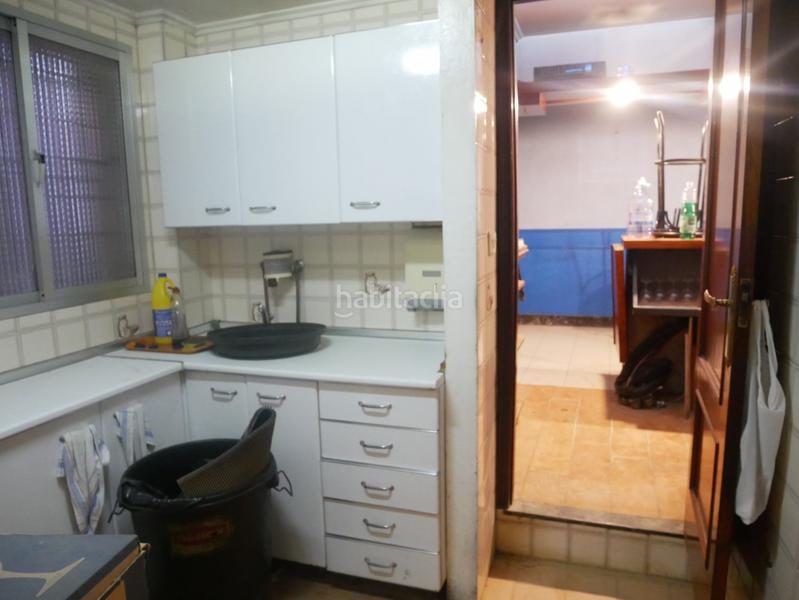 Foto 9ad4895a-f9d6-41f4-a920-f6ec581f79dd. Local comercial bar en buen estado en zona kalero en Basauri