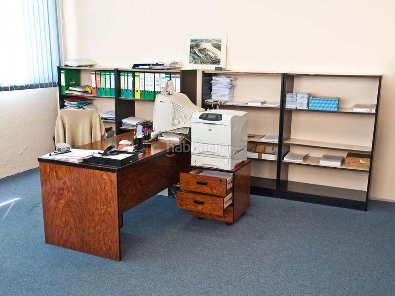 Foto 4c270078-bf3e-4c87-ade7-e37efaa91a31. Location bâtiment à usage industriel dans Pozokoetxe Basauri