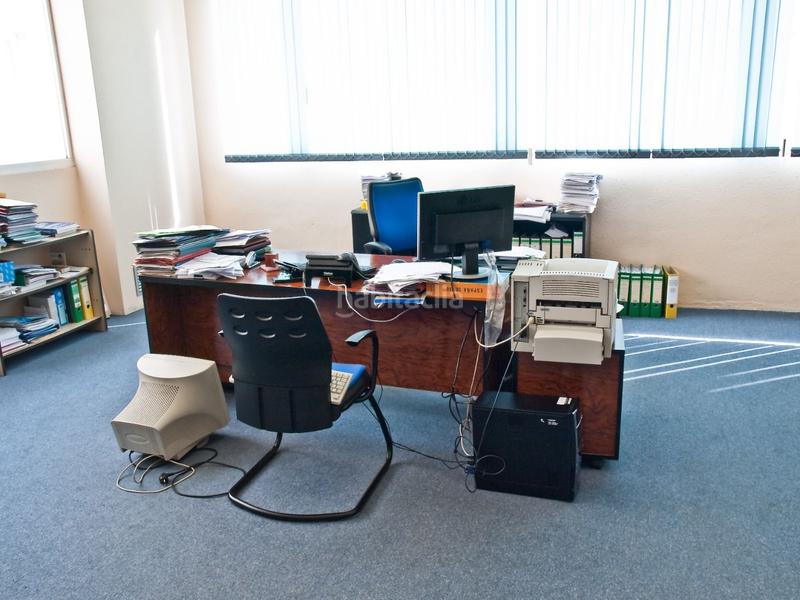 Foto c4c14e96-0385-426b-ba2e-4019a7948e2e. Capannone industriale in Pozokoetxe Basauri