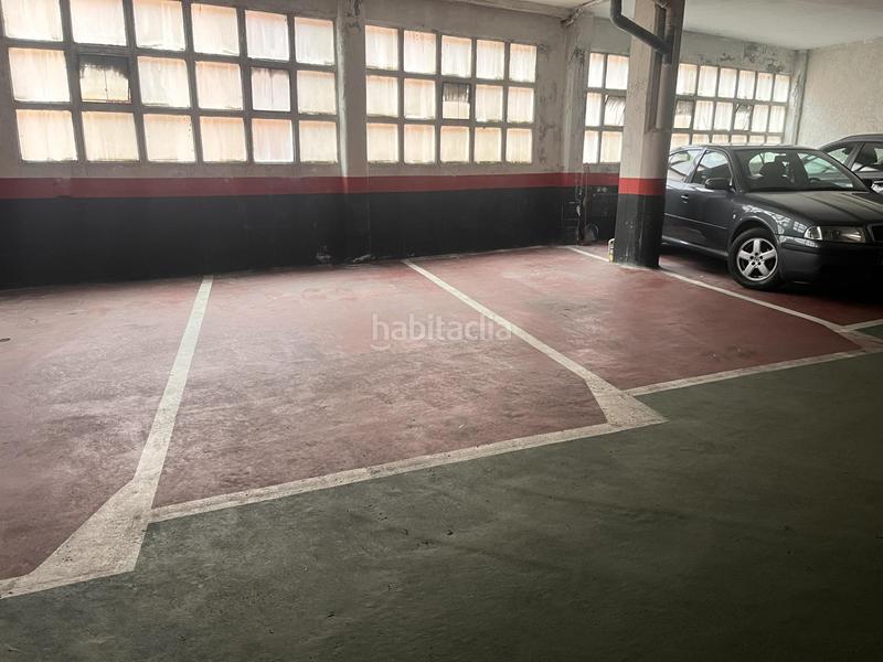 Foto 193d12bb-2cf6-476c-80c3-930ce5202794. Parking voiture dans Kalero-Basozelai Basauri