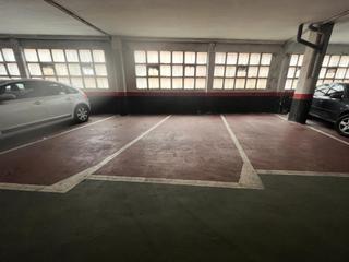 Parking voiture à Kalero-Basozelai. Parcela de garaje económica en zona estación