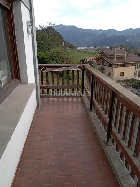 Foto c18f217f-63e0-4343-8ad6-343fb8cd0b97. Semi detached house with heating parking in Arrankudiaga / Zollo