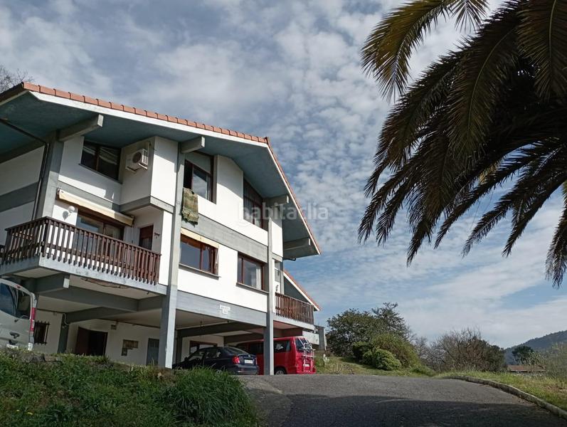 Foto 17a40f33-dabc-4848-a06e-57868523f455. Casa adossada amb calefacció aparcament a Arrankudiaga