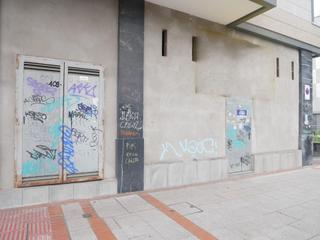 Lloguer Local Comercial a Pozokoetxe. Local a estrenar amplio en sarratu zona nueva de pozokoetxe