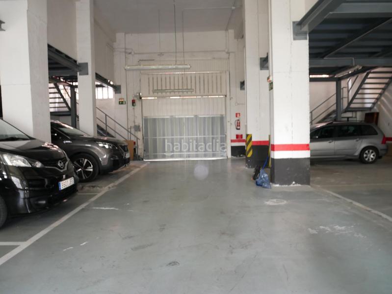 Foto 2cf24be3-b486-4637-8fc4-e0a85e3bf237. Parking coche parcela de garaje amplia zona ariz en Basauri