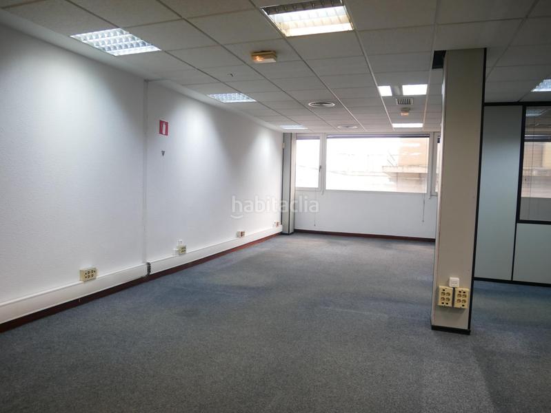 Foto edb42fa1-e1d7-4cd6-b355-65dc9608451b. Alquiler oficina  en edificio de negocios acondicionada en buen estado en zona urbi en Basauri