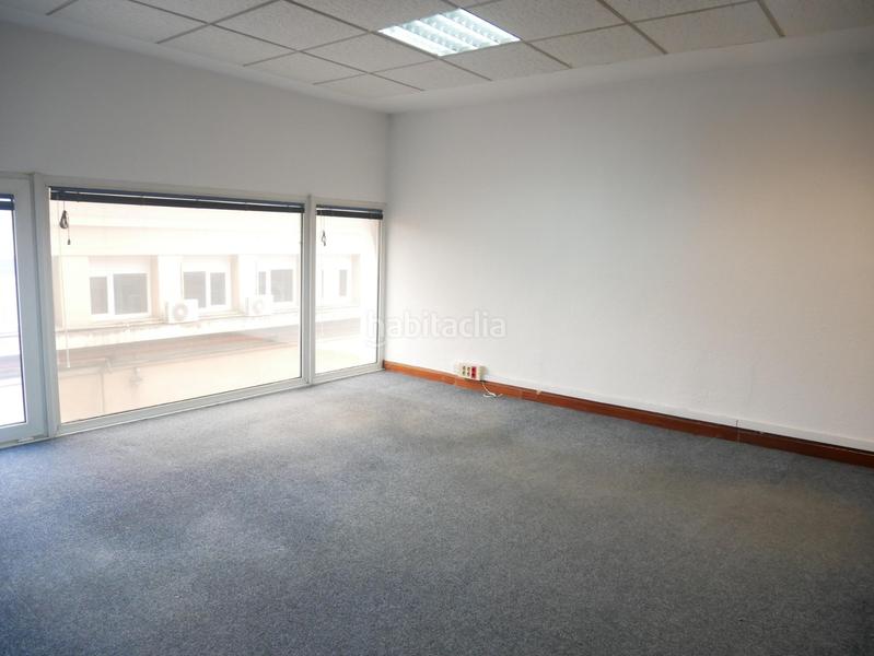 Foto 4100cccd-36df-410e-ac97-0f54c1f1e69e. Miete büro mit heizung in Pozokoetxe Basauri