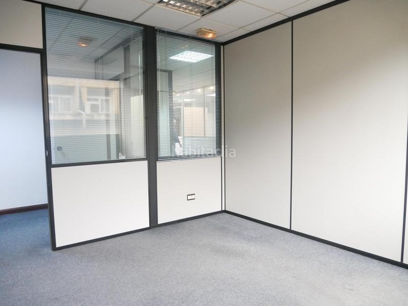 Foto fef941d7-217a-404b-b74d-e9d1a7f59b61. Miete büro mit heizung in Pozokoetxe Basauri