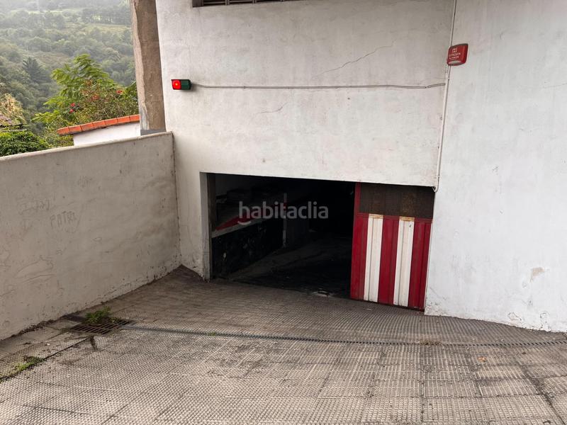 Foto ef7306e3-c1ba-4079-a6ca-b68da56791c4. Aparcament cotxe a Kalero-Basozelai Basauri