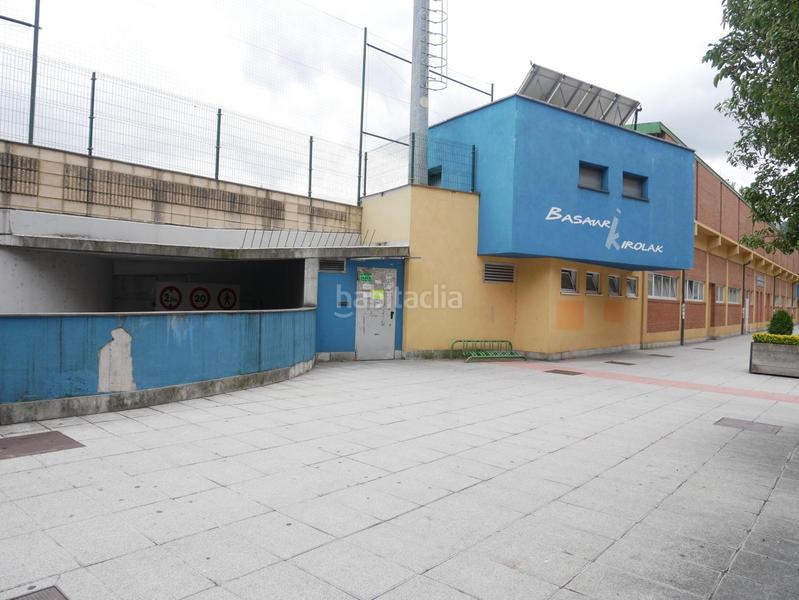 Foto 83e3dd7c-1851-4f80-a80a-bfe6b55f02dd. Posto auto in Centro-Ariz-Uribarri Basauri