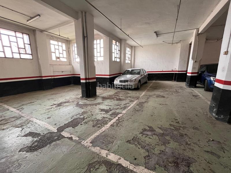 Foto b66d074c-947c-4a43-a422-30f172c1d68a. Aparcament cotxe a San Miguel Basauri