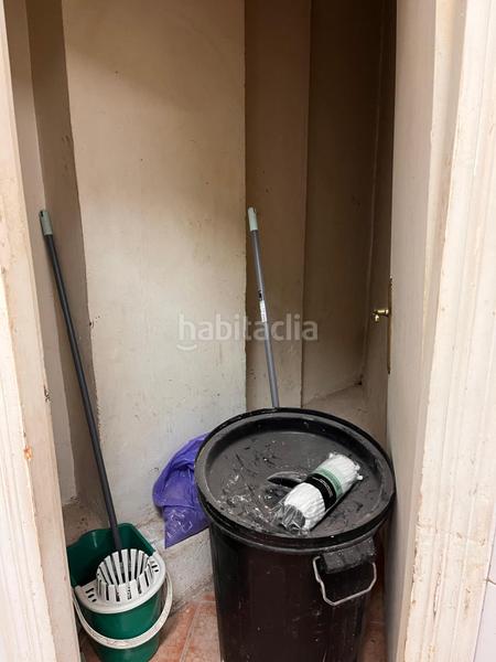 Foto 27fb4f09-b726-45dc-93a4-56a510ee3221. Alquiler local comercial local muy comercial acondicionado como panadería en zona ayuntamiento. en Basauri