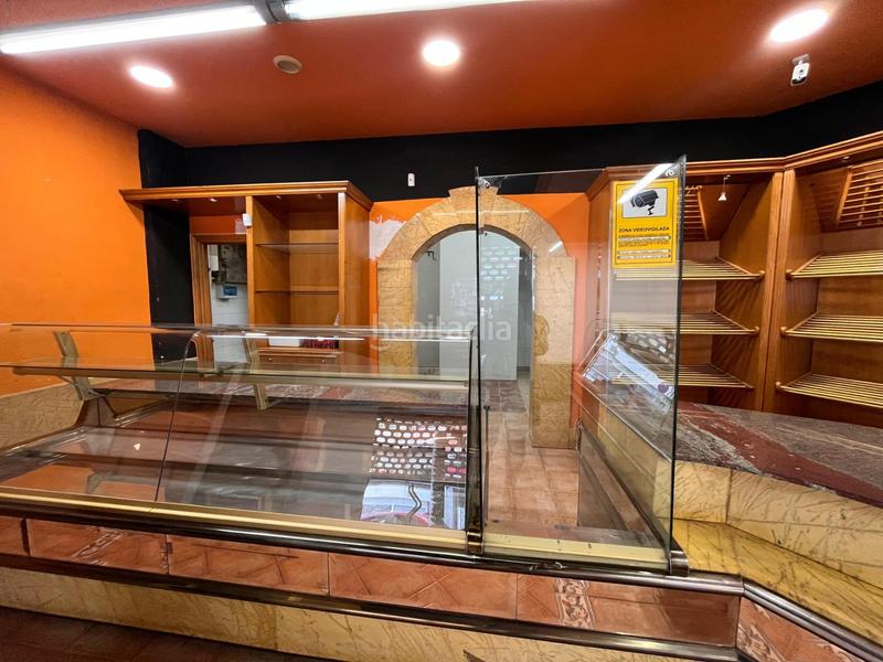 Foto 7cd4c680-4f18-4023-9c84-693fd22e9717. Alquiler local comercial local muy comercial acondicionado como panadería en zona ayuntamiento. en Basauri