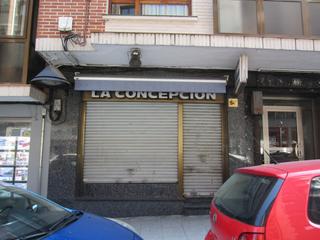 Lloguer Local Comercial a Kalero-Basozelai. Local comercial en zona burros