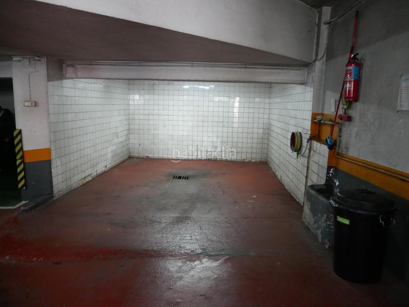 Foto 468ca8de-2eff-4d1c-975e-6fb3ec2bc7e2. Autoparkplatz in Centro-Ariz-Uribarri Basauri