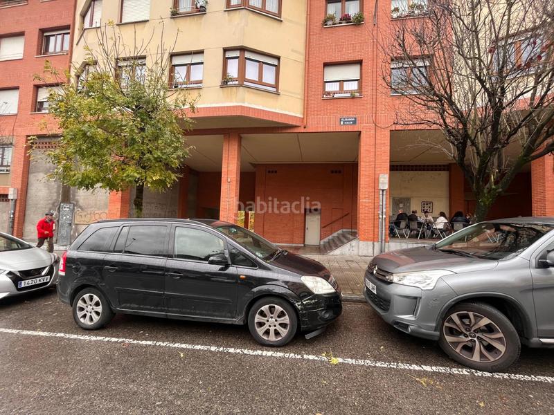 Foto 3a4ff2b7-ad86-4af2-b512-374a844dfbdb. Posto auto in San Miguel Basauri