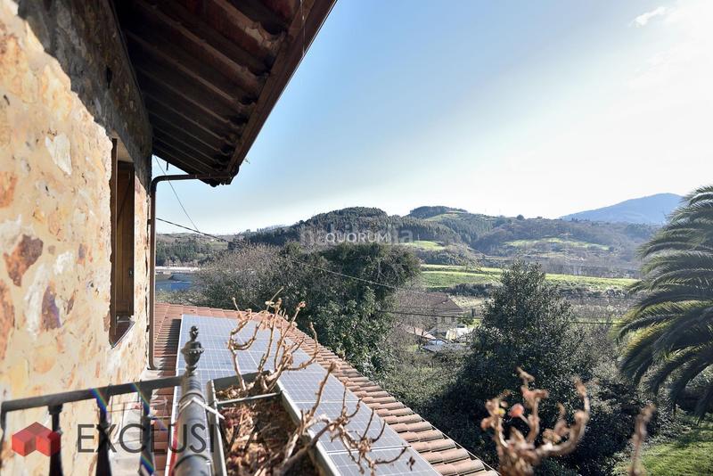 Foto f3989766-6ec7-4723-81b0-0cf996a08a4e. Casa con riscaldamento in San Miguel Basauri