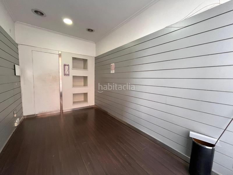 Foto adc477bd-2b16-4e7e-8686-105c69b6040b. Alquiler local comercial coqueto local comercial en alquiler en zona centro en Basauri