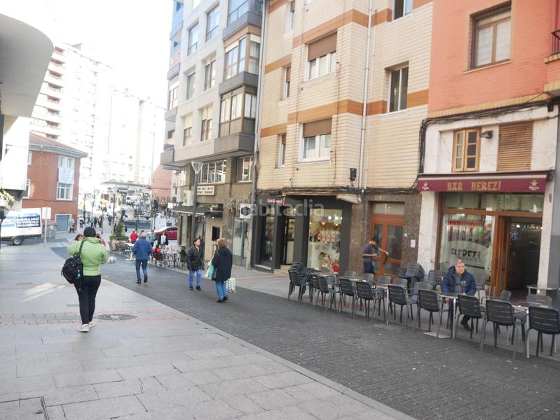 Foto ae8d7cc4-6eab-441a-96dd-75671275764a. Geschäftsraum in Centro-Ariz-Uribarri Basauri