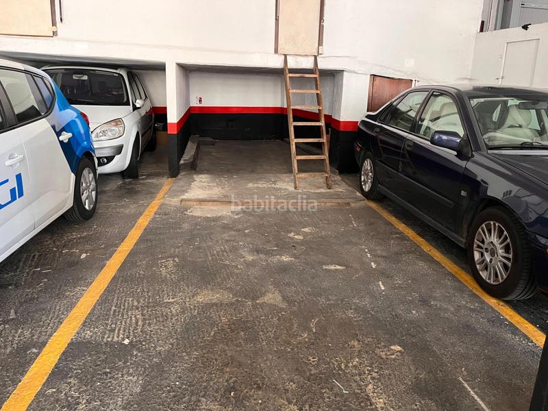 Foto d3d405be-4241-4cfd-98a1-69f4f2e01d9a. Aparcament cotxe a Kalero-Basozelai Basauri