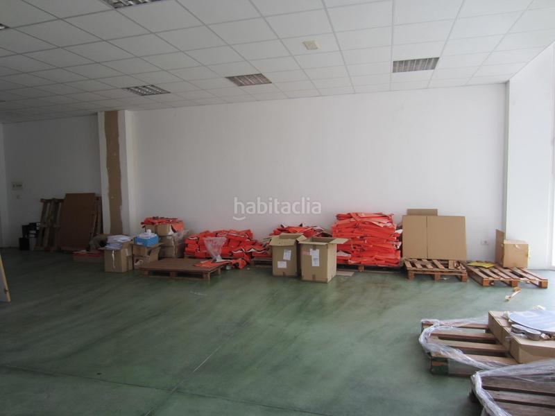 Foto d21a5c29-922f-4a0d-b368-f07a264fdb47. Oficina  amplia en buen estado en zona urbi en Basauri