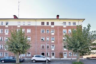 Appartement à Zaratamo. Piso reformado de 2 dormitorios y totalmente exterior con cgas n