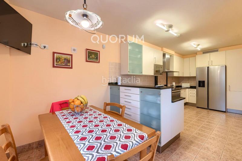 Foto 0f81711e-9d43-44fd-af82-d65197521995. Casa a schiera con riscaldamento parcheggio in Kalero-Basozelai Basauri