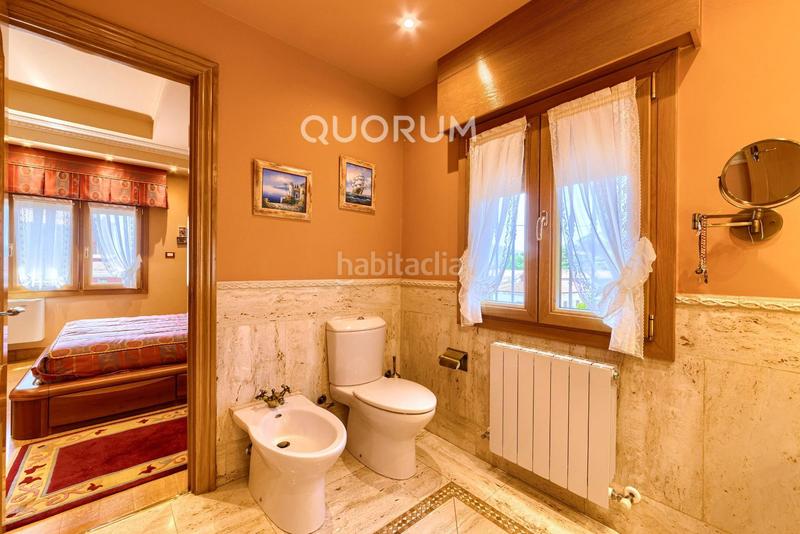 Foto 4586838c-4cec-4d74-88b3-2d687a3462dc. Casa a schiera con riscaldamento parcheggio in Kalero-Basozelai Basauri