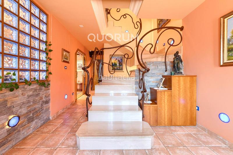 Foto 5fe527ad-750f-438c-b898-166119645ff8. Casa a schiera con riscaldamento parcheggio in Kalero-Basozelai Basauri