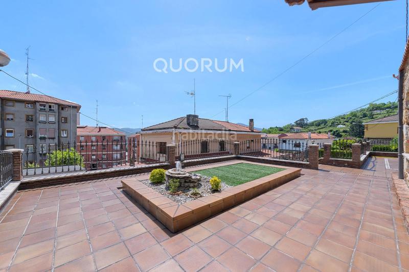 Foto 6417ecc5-35b7-46d1-9d0e-7d0a44120cc6. Casa a schiera con riscaldamento parcheggio in Kalero-Basozelai Basauri