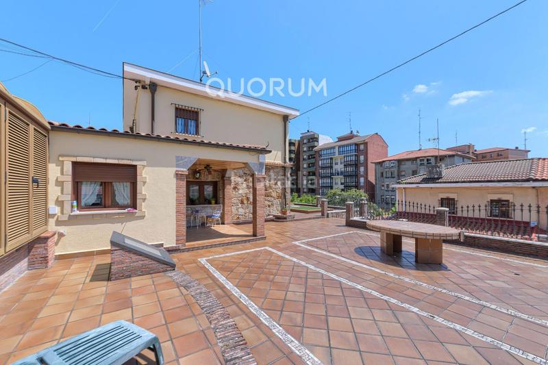 Foto a7bd2468-aaa4-4d8a-a70e-129526420798. Casa a schiera con riscaldamento parcheggio in Kalero-Basozelai Basauri