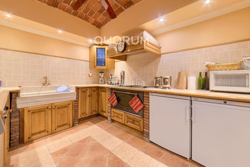 Foto b12d9c5b-f063-41cd-8929-4cabd1a26b3e. Casa a schiera con riscaldamento parcheggio in Kalero-Basozelai Basauri