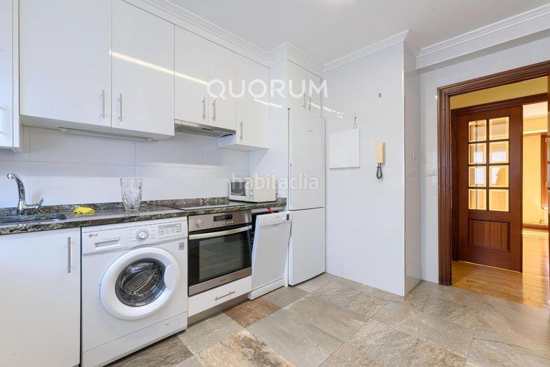 Foto 5b78abf2-8d32-4fb3-9693-339f40e60234. Appartamento con riscaldamento in Centro-Ariz-Uribarri Basauri