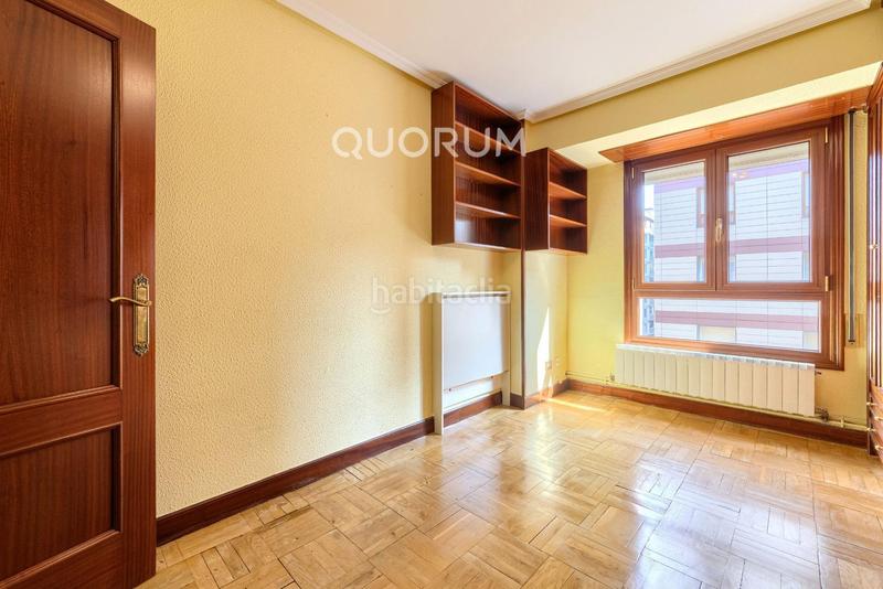 Foto b26564a8-8b9a-47d1-a8b4-47bc0ccd2389. Appartamento con riscaldamento in Centro-Ariz-Uribarri Basauri
