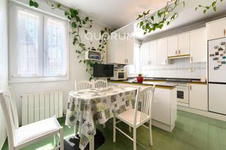 Appartamento en Kalero-Basozelai. Piso para entrar a vivir de 2 dormitorios con amplia cocina y as