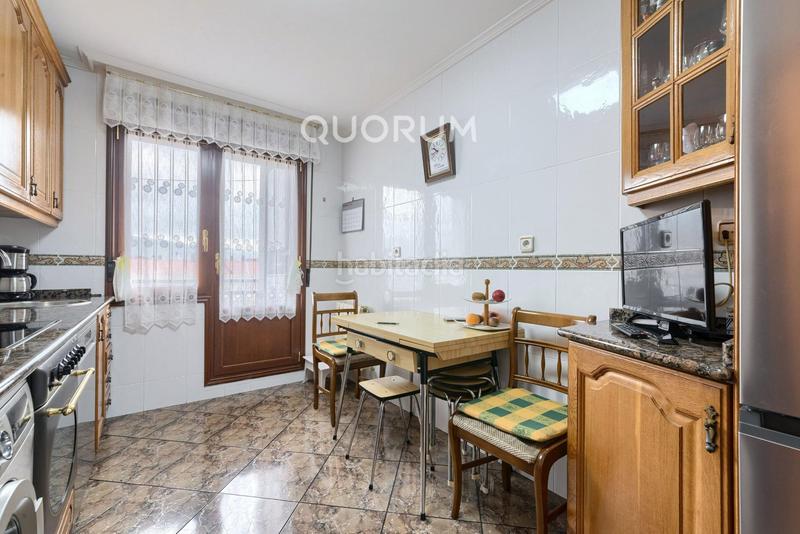 Foto fb3f78bf-2123-4497-a0f0-9685b7ffe336. Appartamento con riscaldamento in Kalero-Basozelai Basauri