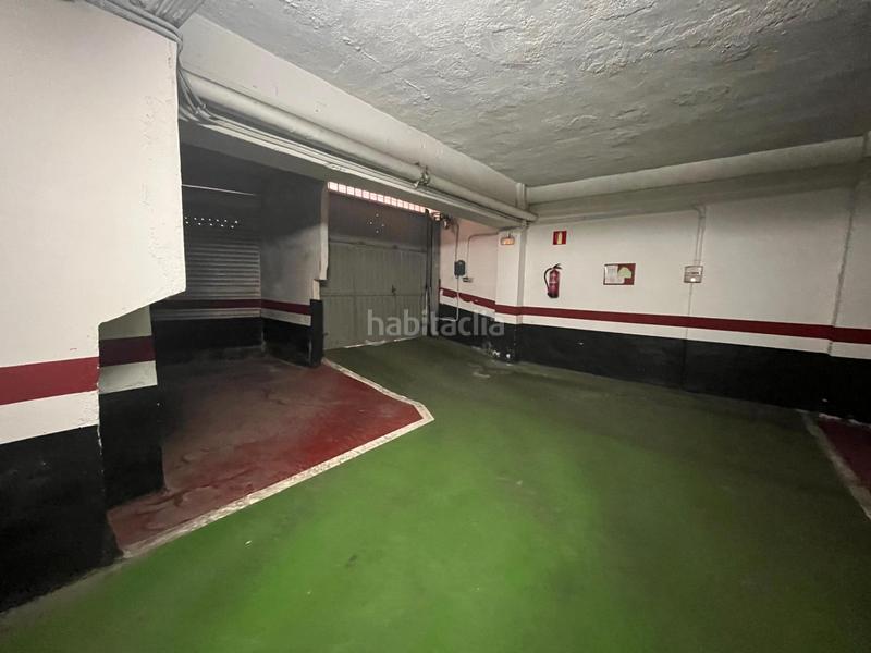 Foto 0a5265b3-31ec-4d24-963f-f10a9b69d376. Parking voiture dans Kalero-Basozelai Basauri