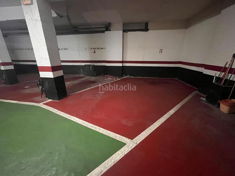 Foto 1426578d-814f-4ecc-ab4c-33f1b74878a2. Parking voiture dans Kalero-Basozelai Basauri